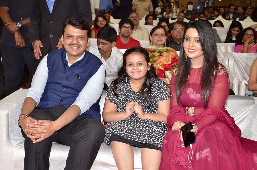 Divija Fadnavis Biography Age Nationality Family Father And Career Path